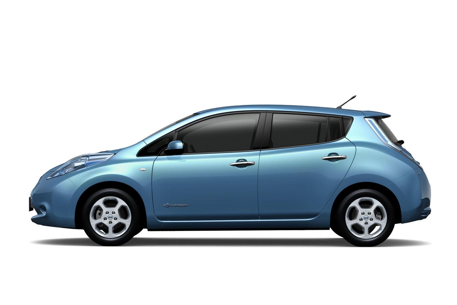 Лист автомобиль. Nissan Leaf 80kw. Nissan Leaf ze0 и aze0. Nissan Leaf 2011. Nissan Leaf 80 KW (109 Л.С.).