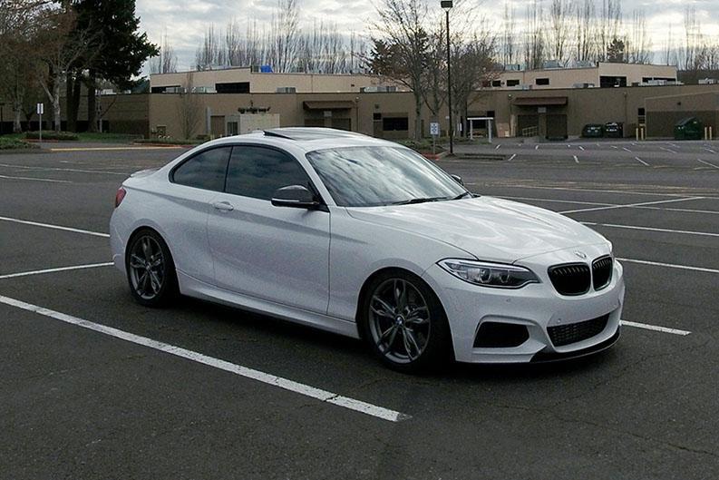 ������ ������������� ������ - 2er 220i 2.0 MT (184 �.�.)